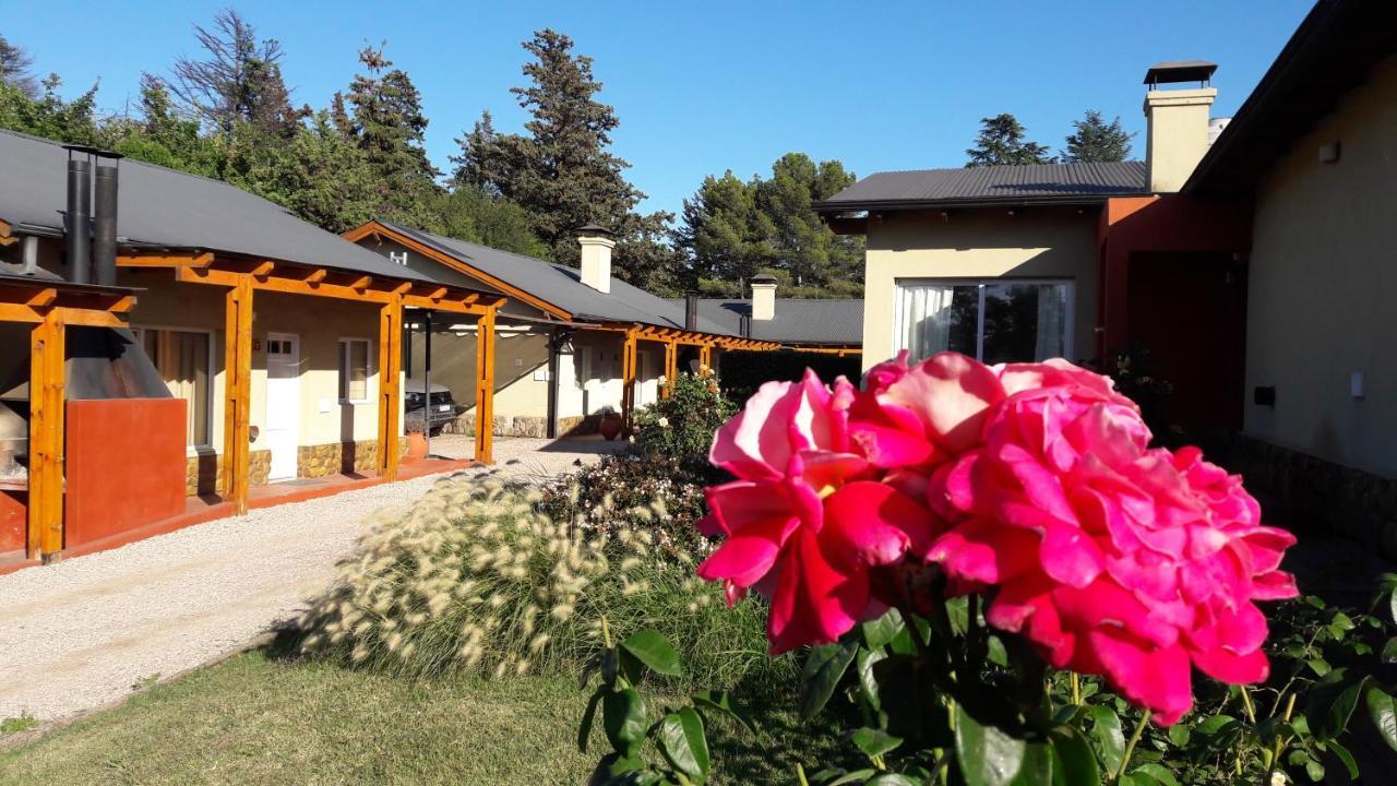 Villa Complejo Las Calandrias à Sierra de la Ventana Extérieur photo